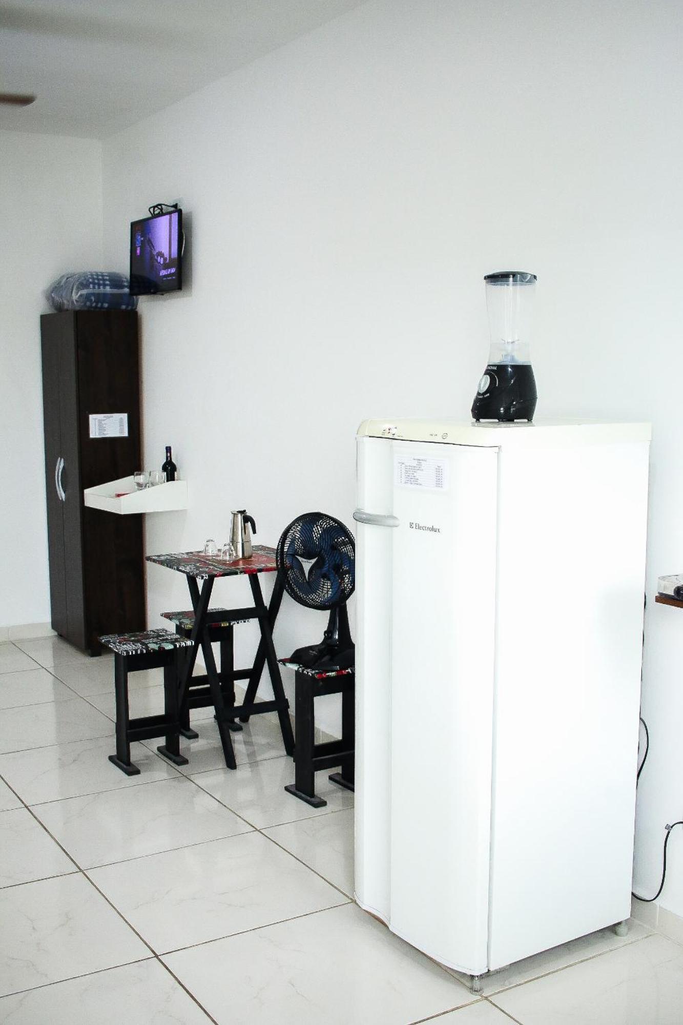 Loft05 Completo Ar Internet Garagem Prox Aparecida E Industrias Apartment Пиндамонянгаба Екстериор снимка